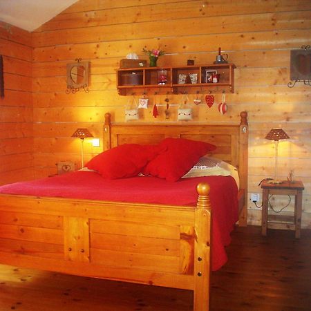 La Chaussee d'Olivet en Mayenne Chambre photo